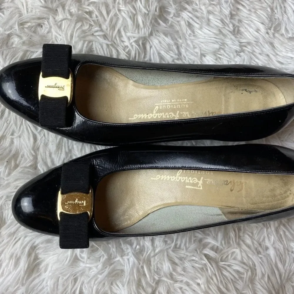 Salvatore FERRAGAMO shoes Patent Leather Vara Bow black Size 7.5 A2 - Picture 6 of 9